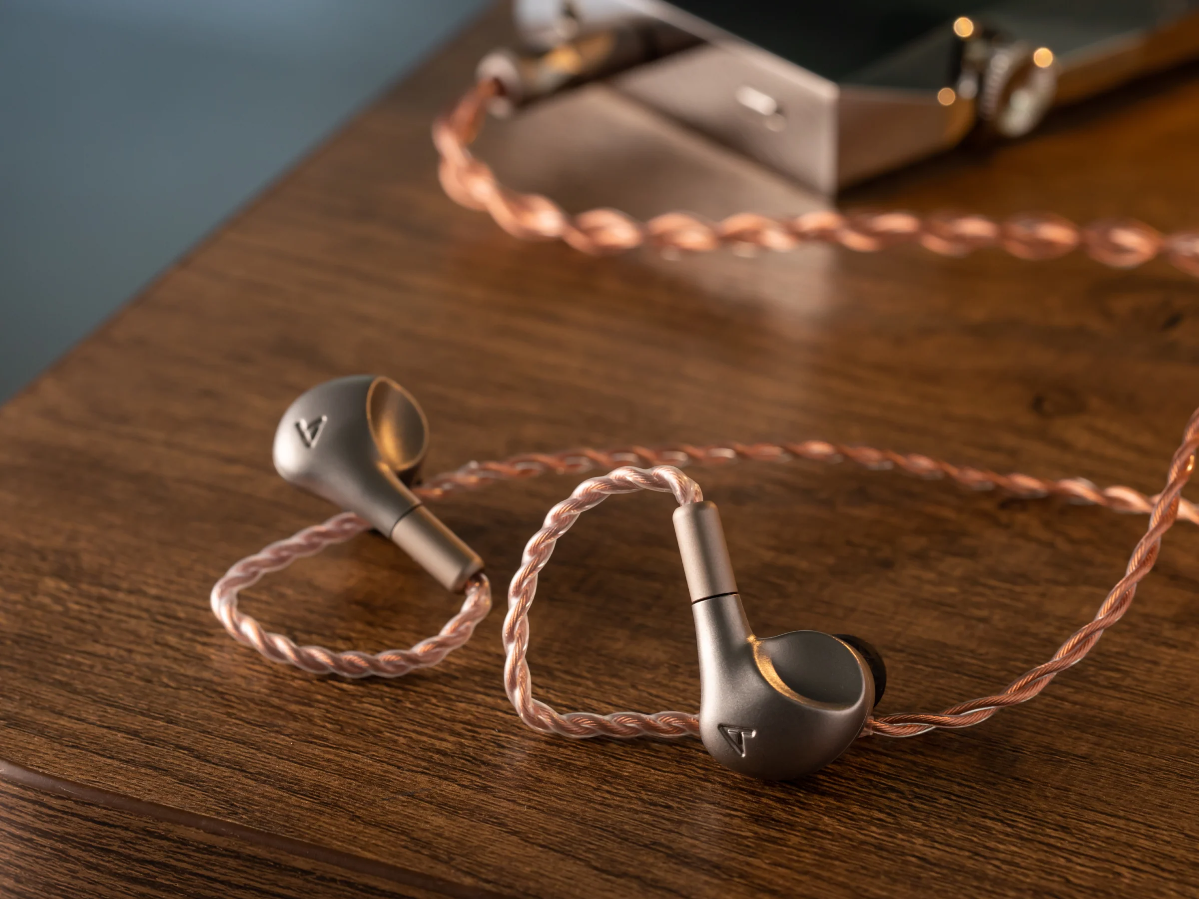 Astell&Kern LUNA In Ear Headphones IEM - Image 11