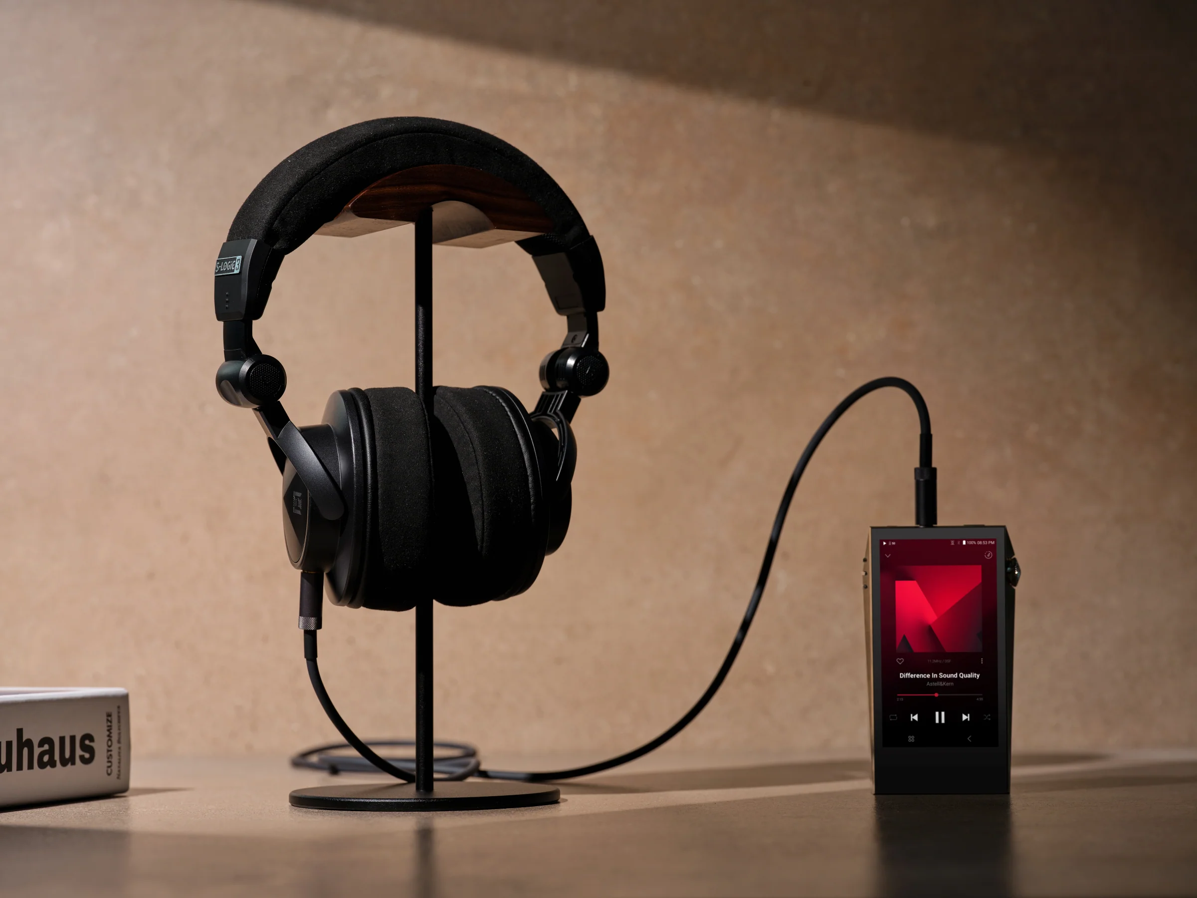 Astell&Kern Virtuoso Closed-Back Headphones - Image 16