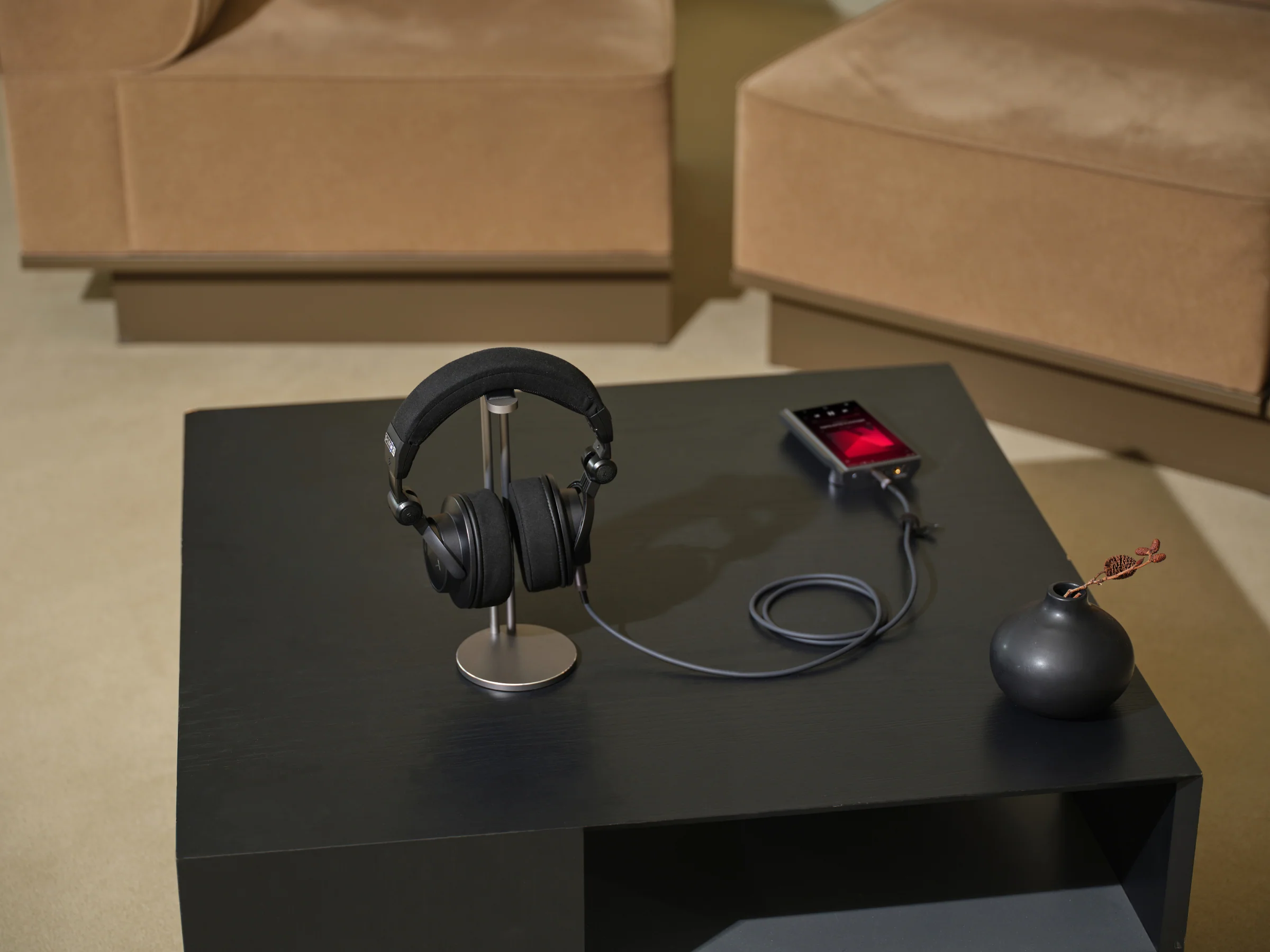 Astell&Kern Virtuoso Closed-Back Headphones - Image 23