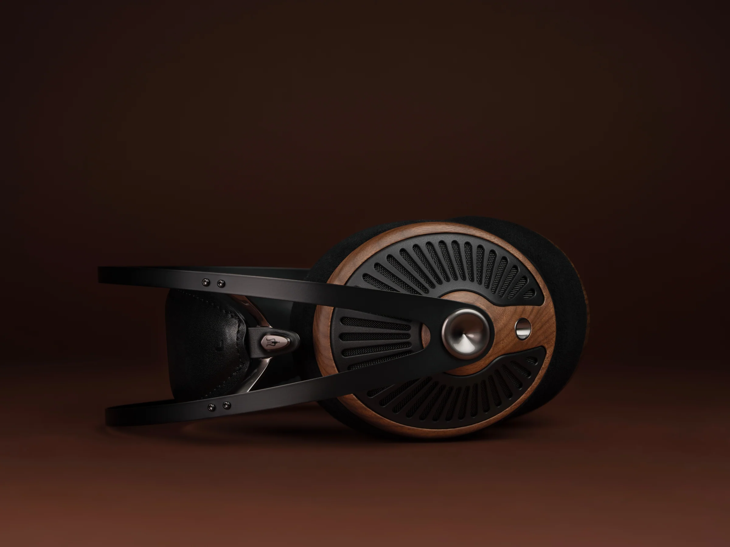 Audiolab D7 DAC Headphone Amplifier with Meze 105 Silva Open-back Headphones - Image 35