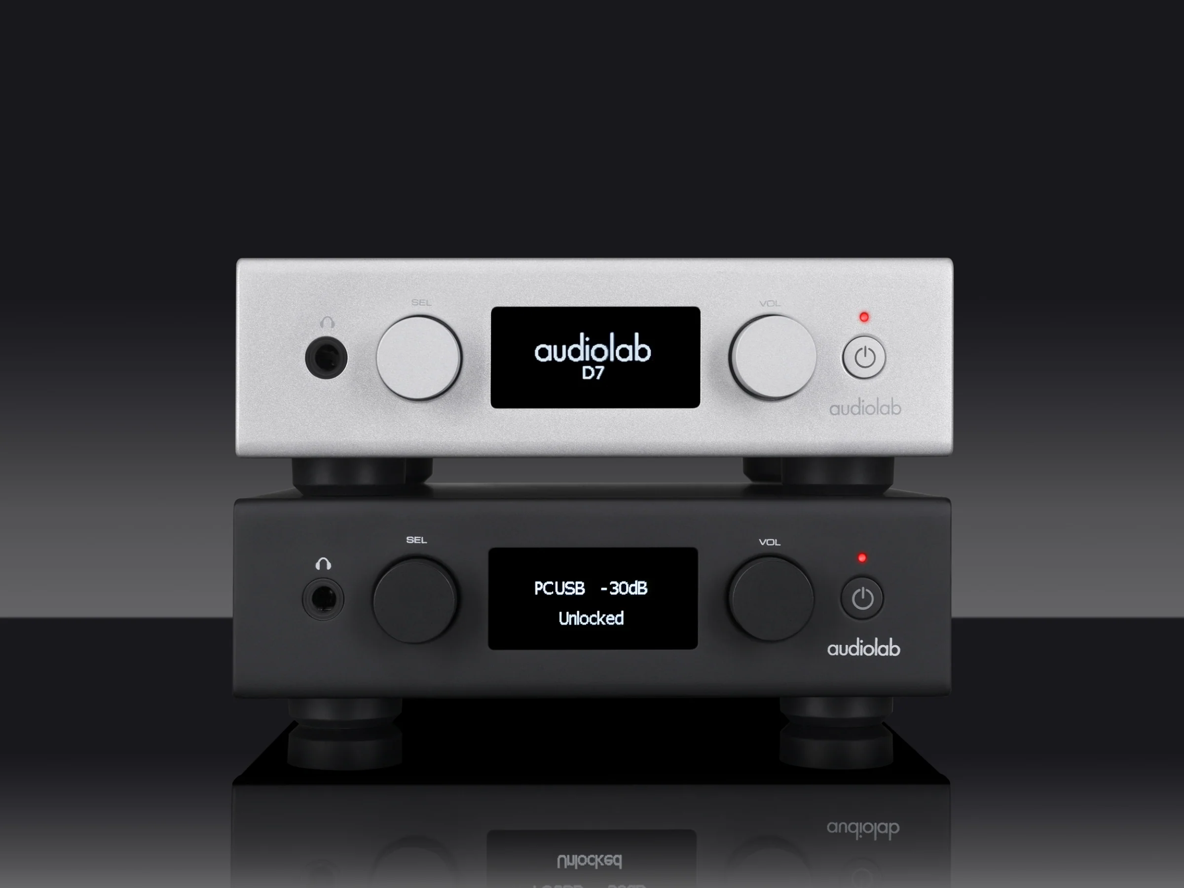 Audiolab D7 DAC Headphone Amplifier with Meze 105 Silva Open-back Headphones - Image 18
