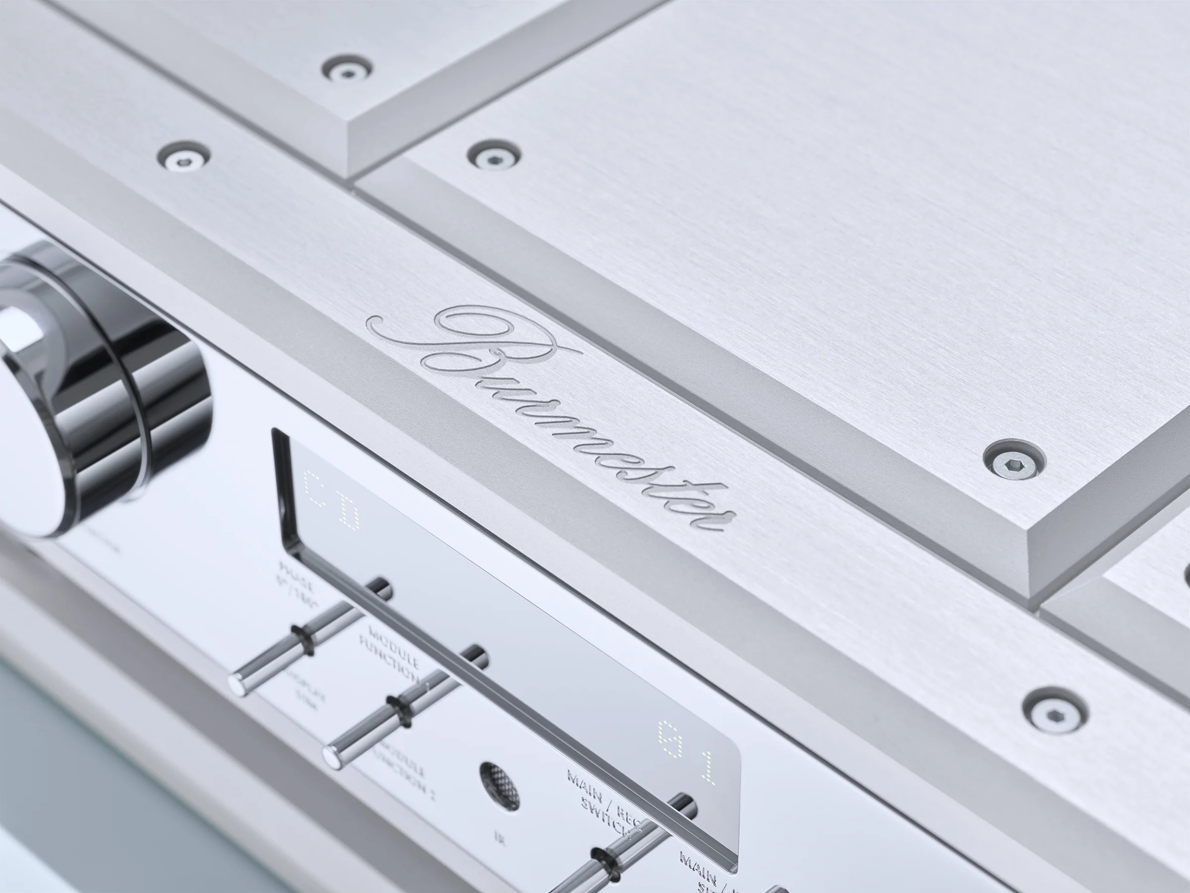 Burmester 077 Pre-Amplifier - Image 4