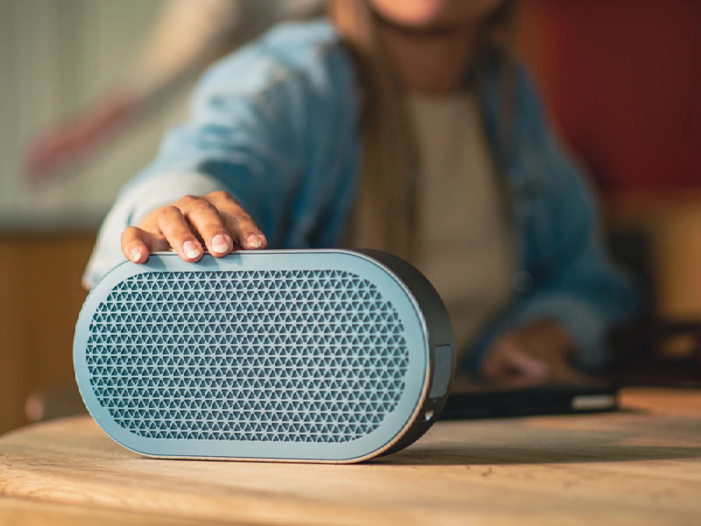 Dali Katch G2 Portable Bluetooth Speaker - Image 8