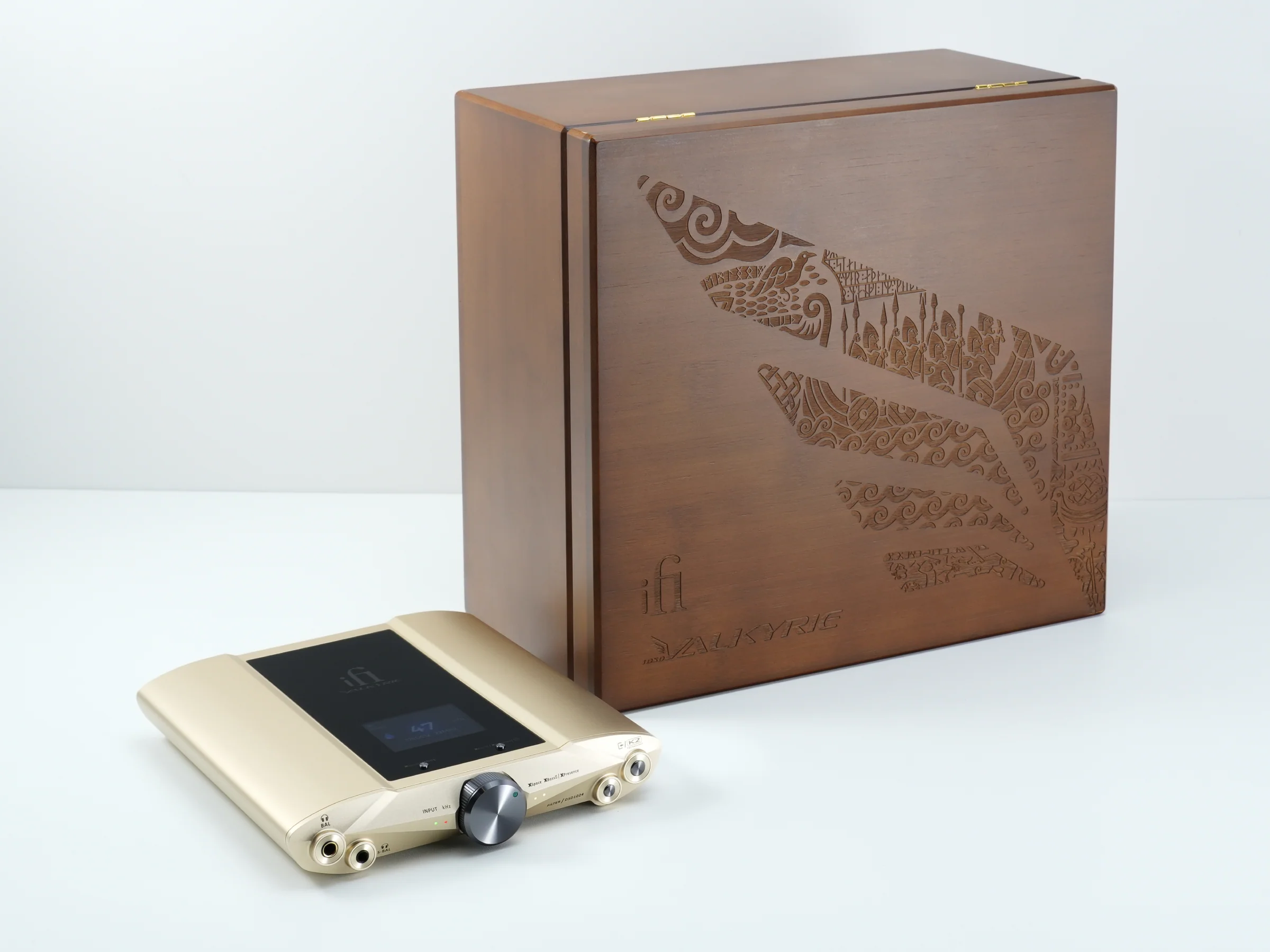 iFi iDSD Valkyrie Portable Headphone DAC Amplifier - Image 26