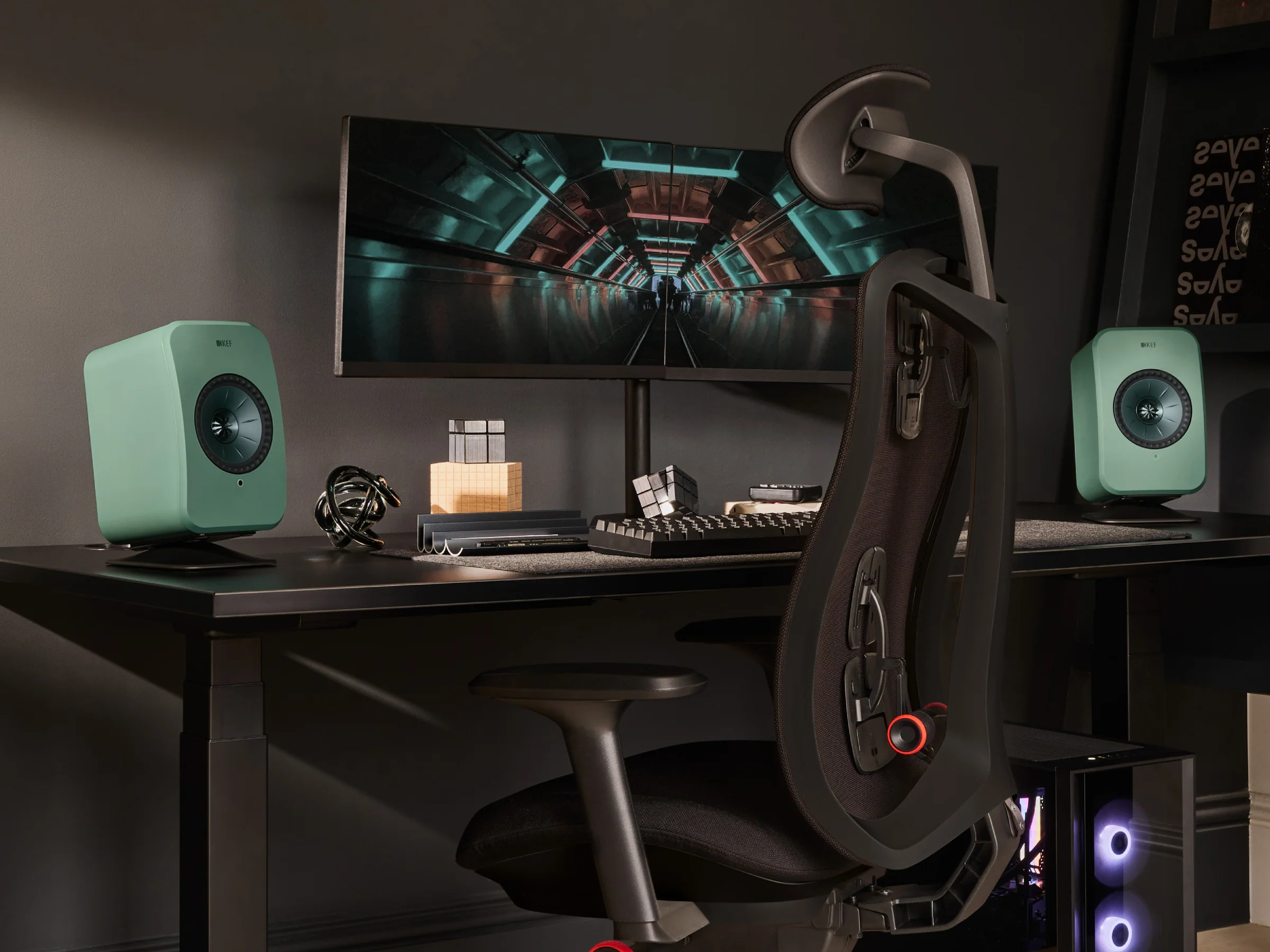 KEF LSX II LT Wireless Speakers - Image 12