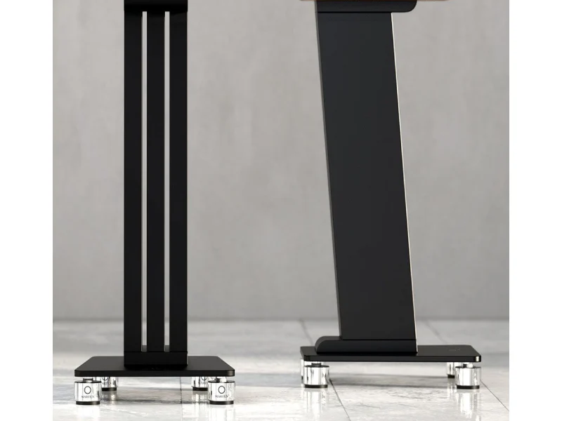 Marten Parker Stands - Image 4