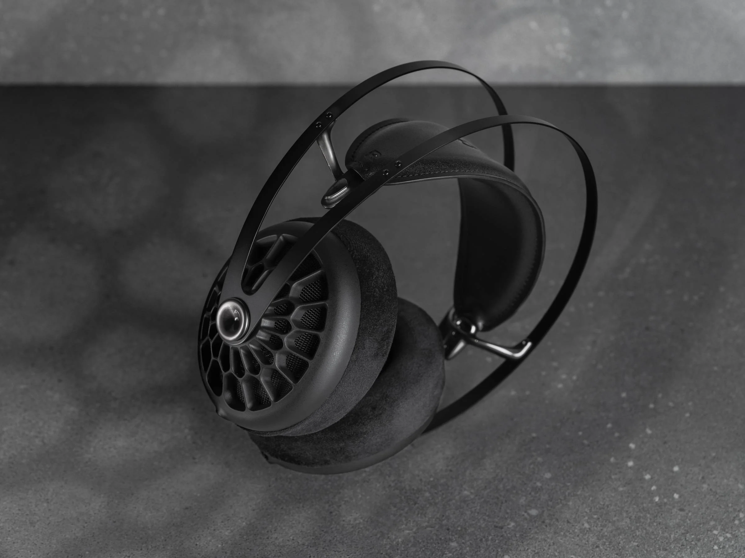 Meze 105 AER Open-Back Headphones - Image 7