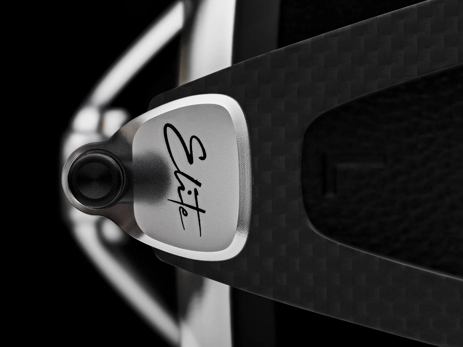 Meze Elite Headphones - Image 8