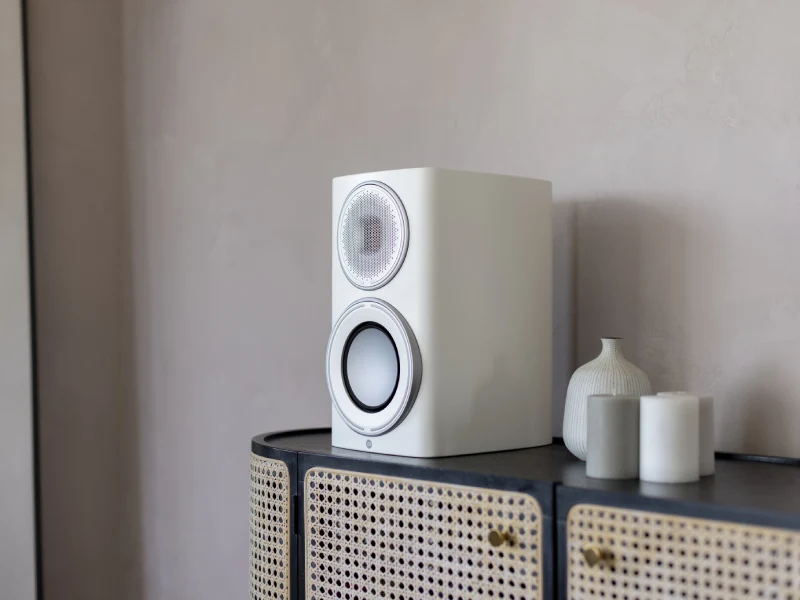 Monitor Audio Platinum 100 3G Bookshelf Speakers - Image 10