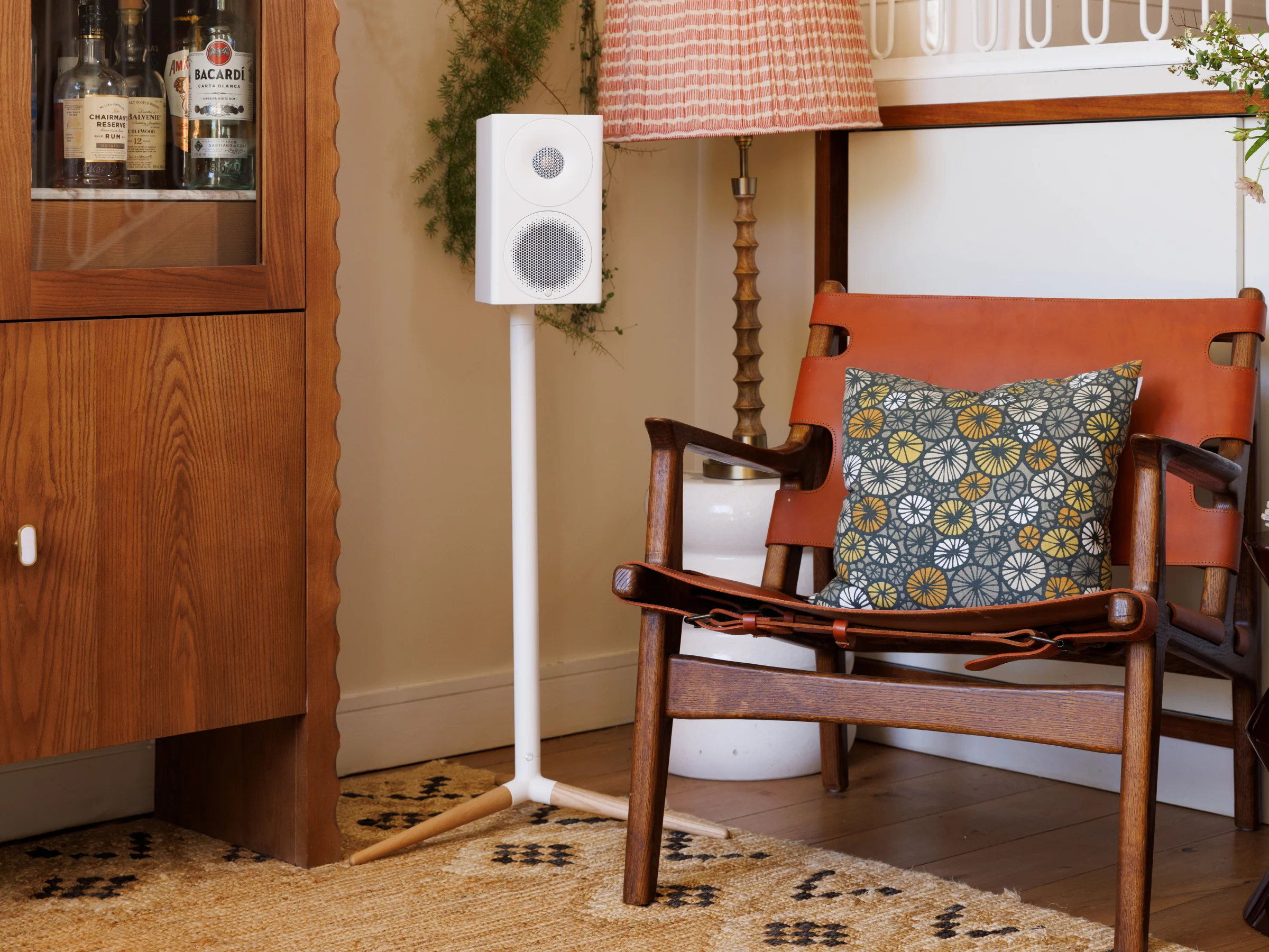 Monitor Audio Radius 4G Three Bookshelf Speakers - Image 8