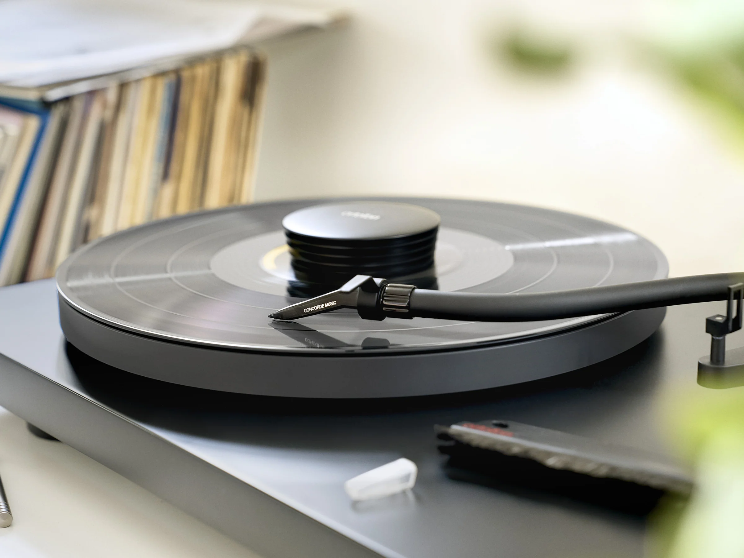 Ortofon Concorde Music Black LVB 250 Moving Magnet Cartridge - Image 6