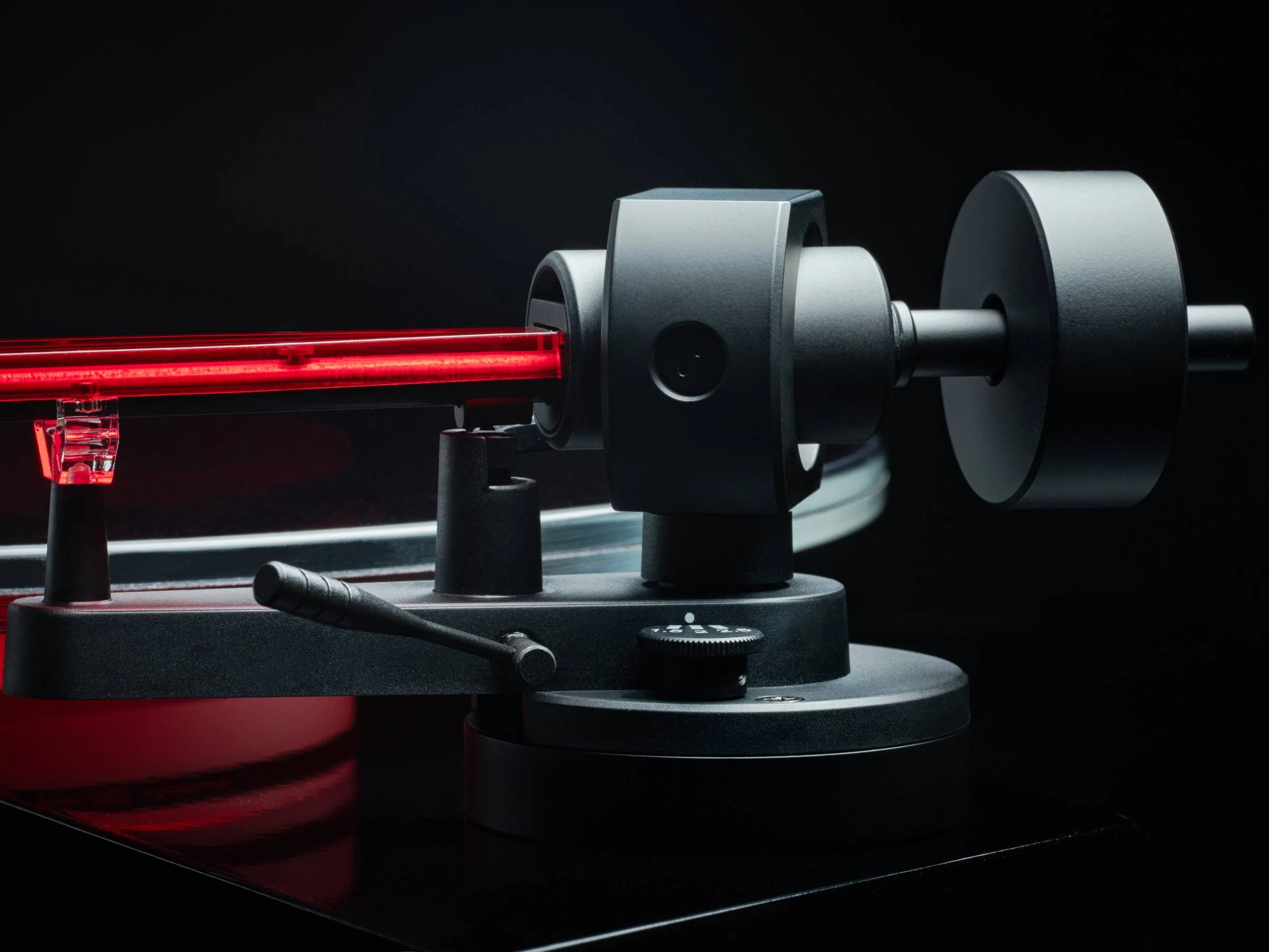 Pro-Ject AC/DC Turntable (Limited Edition) - Image 6