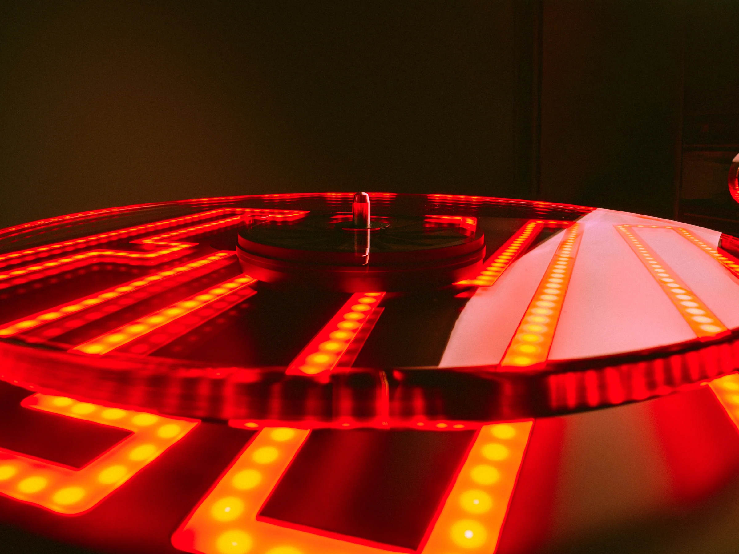 Pro-Ject Elvis Turntable - Image 11