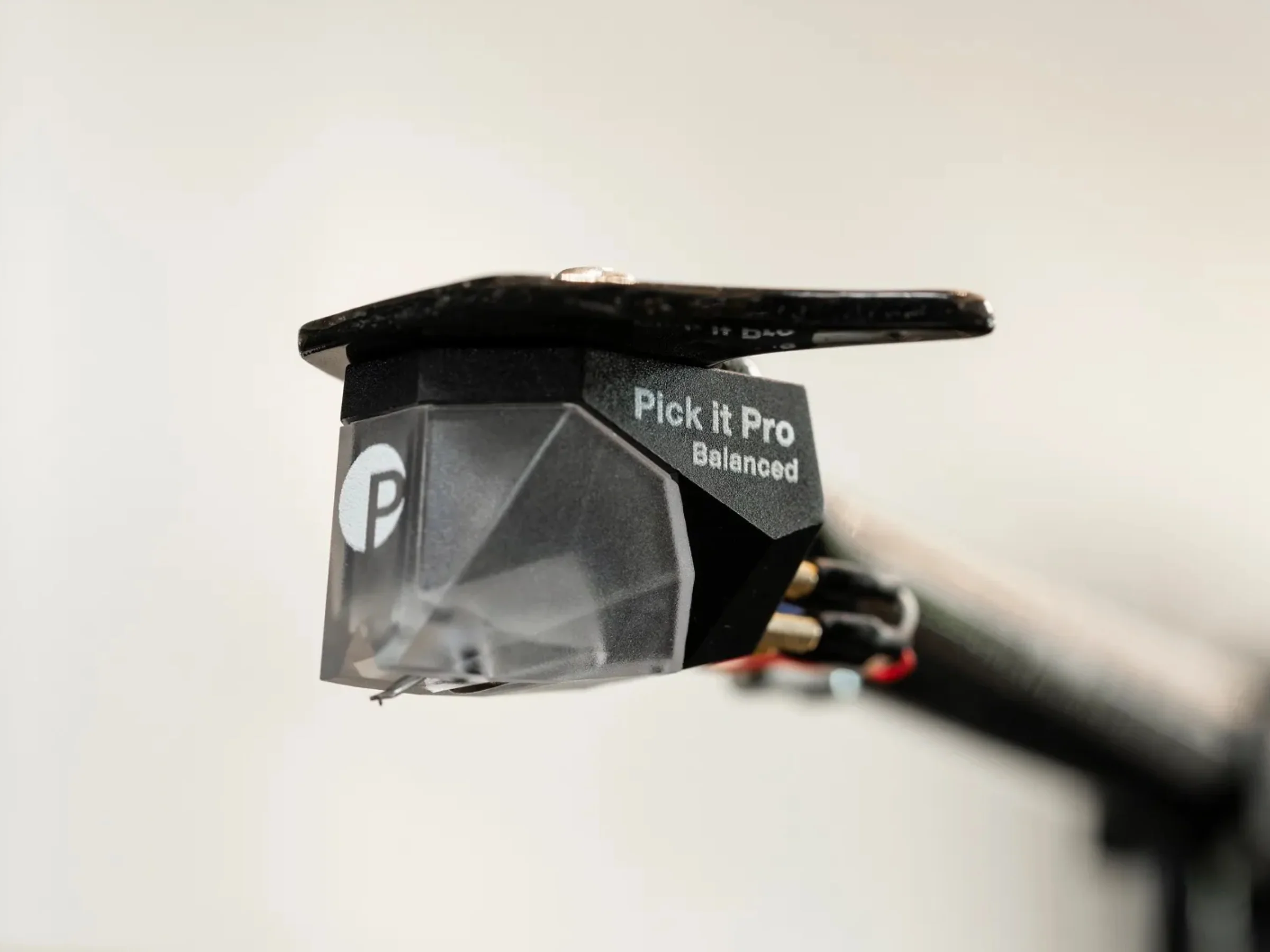 Pro-Ject Pick it PRO Balanced Moving Magnet Cartridge - Image 4
