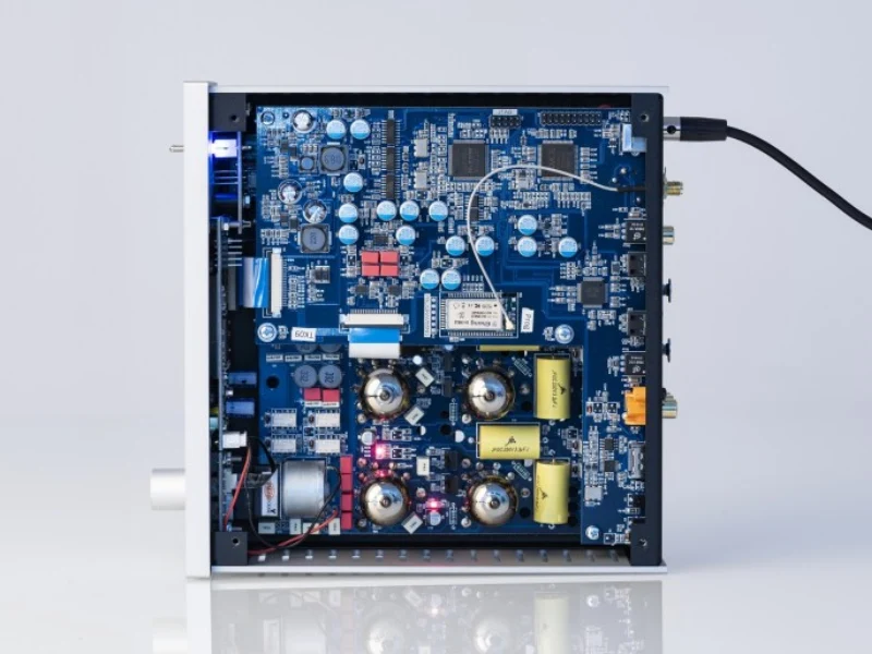 Pro-Ject Pre Box RS2 Digital Pre-amplifier, DAC, Headphone amp - Image 4