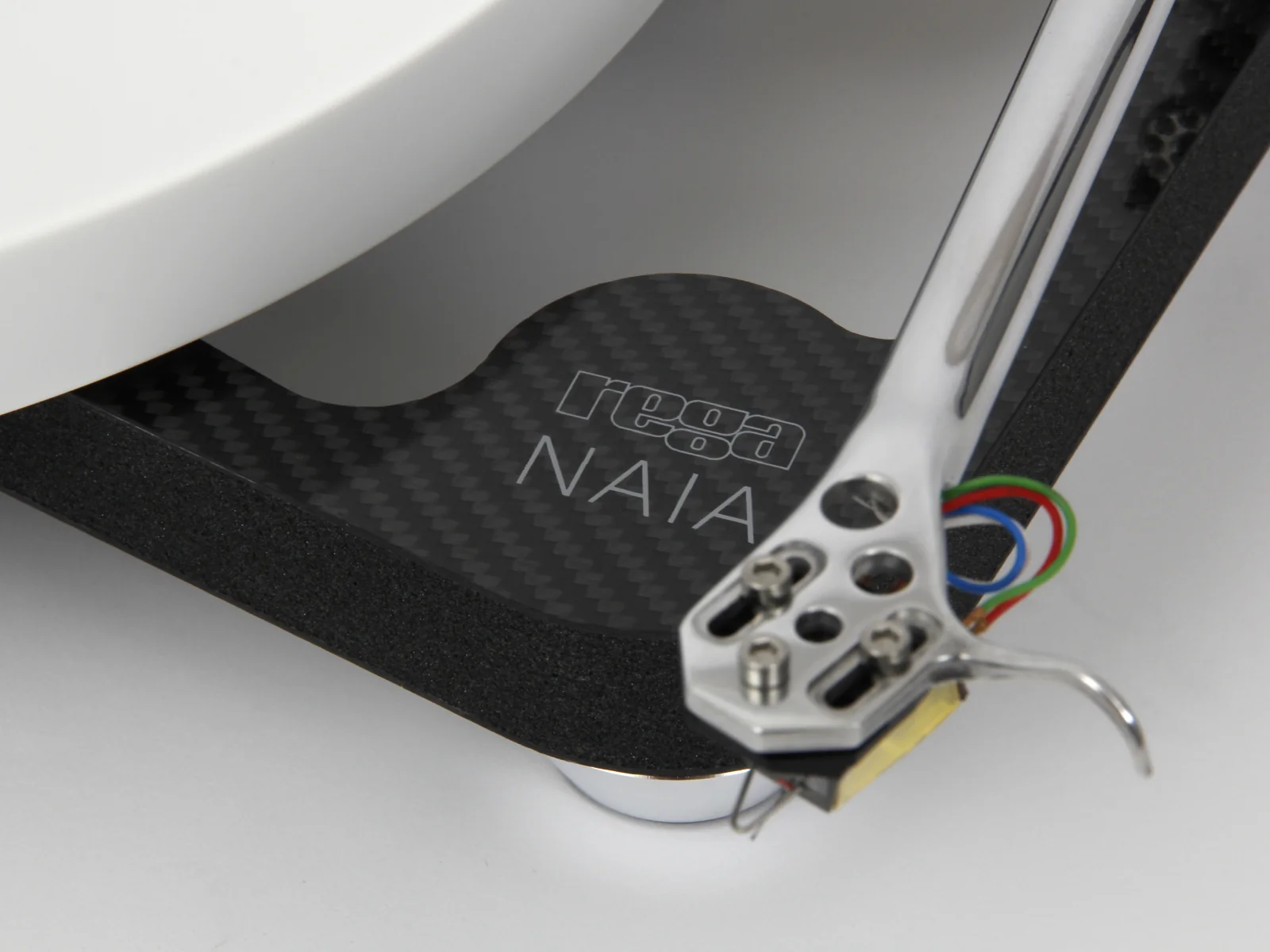 Rega NAIA Turntable - Image 3