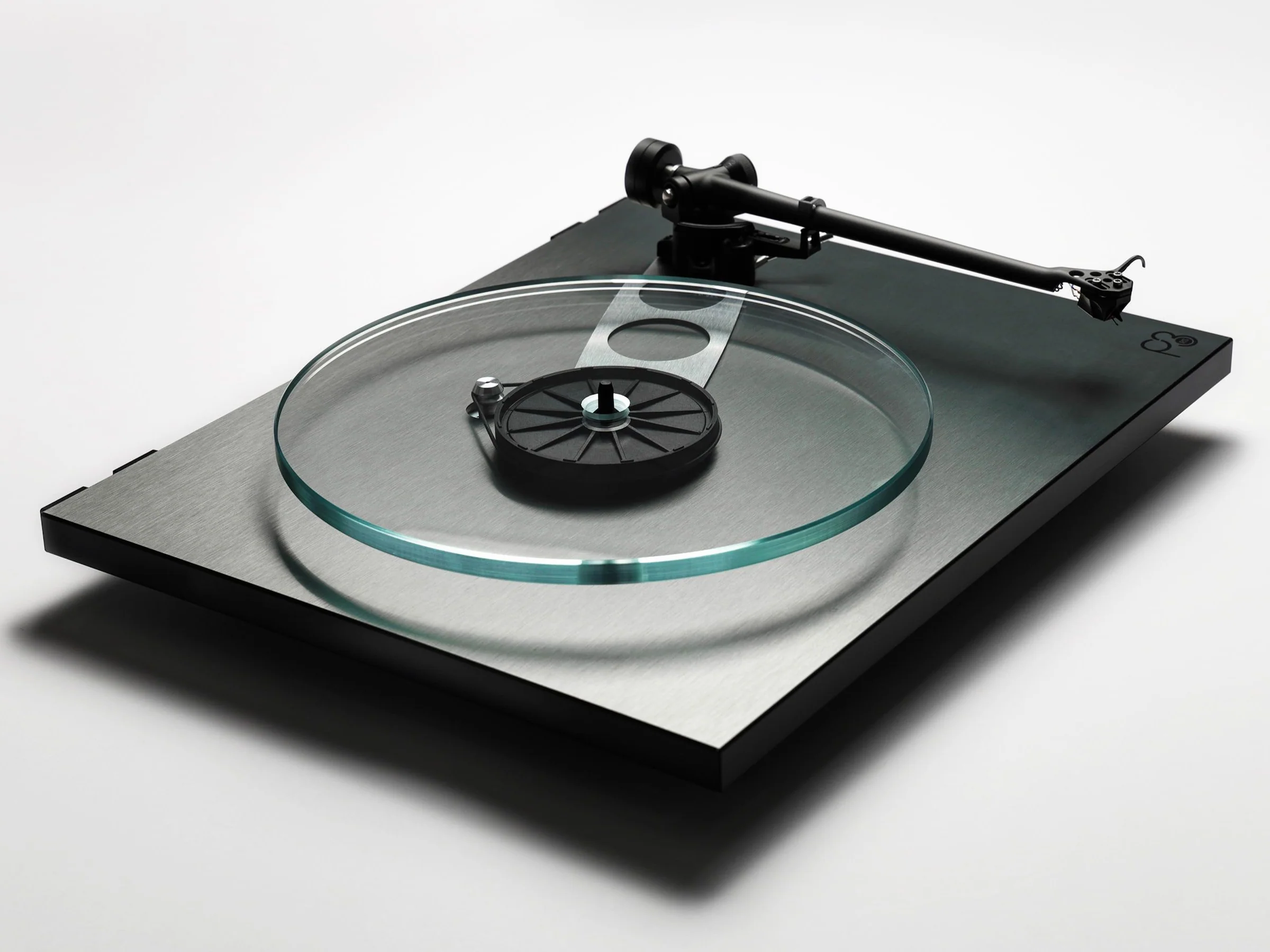 Rega Planar 3 RS Edition Turntable - Image 4