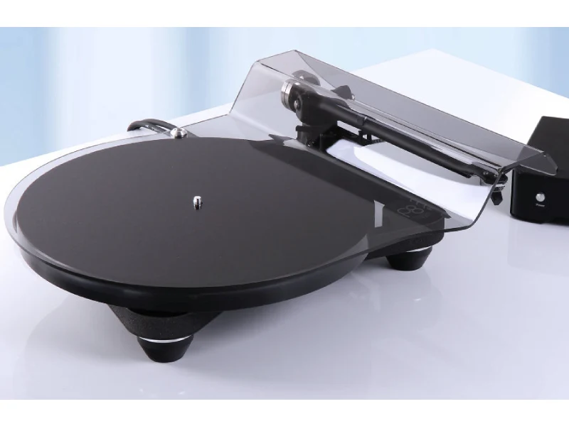 Rega Planar 8 Turntable - Image 11