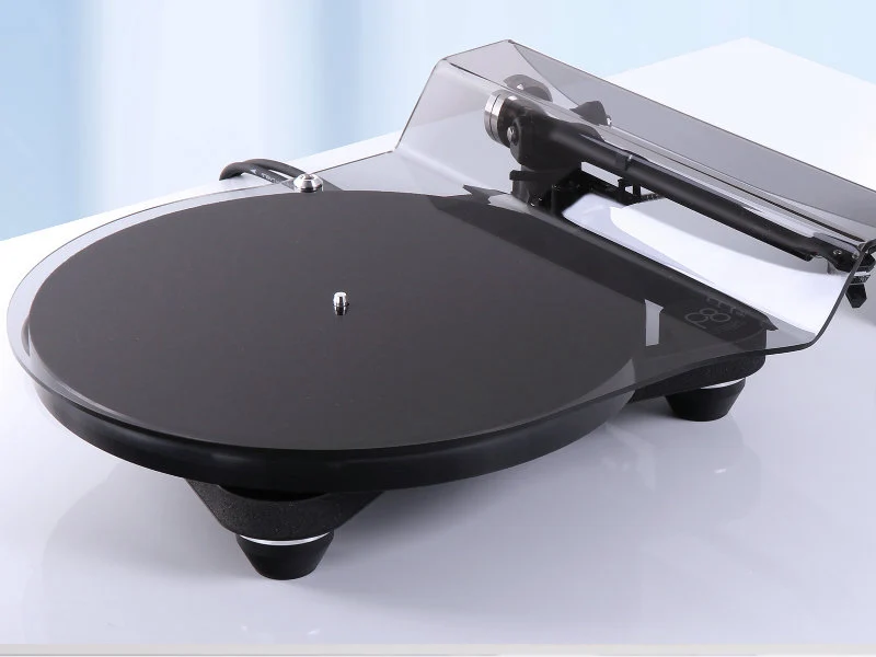 Rega Planar 8 Turntable - Image 9