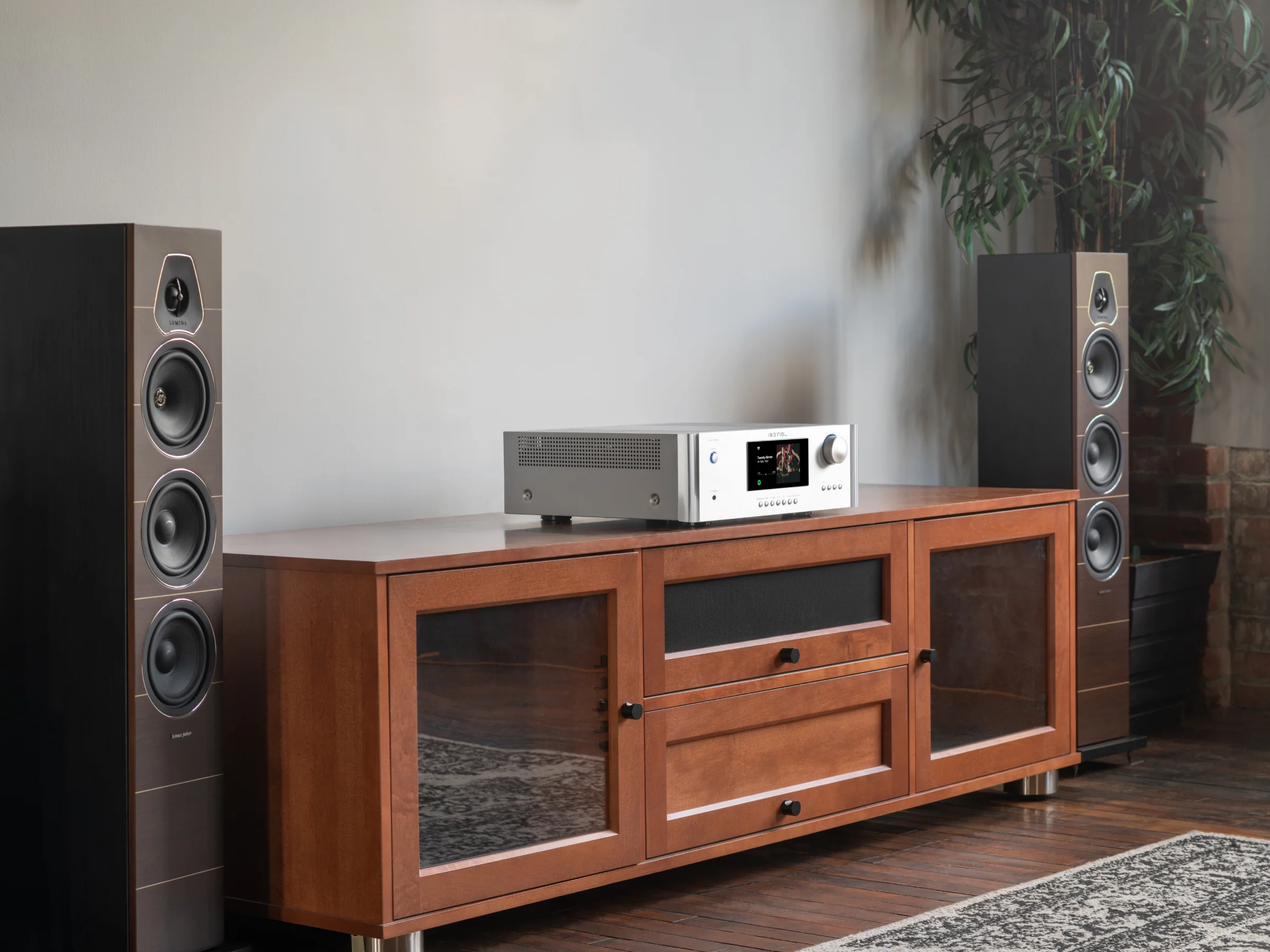 Rotel RAS-5000 Streaming Amplifier - Image 6