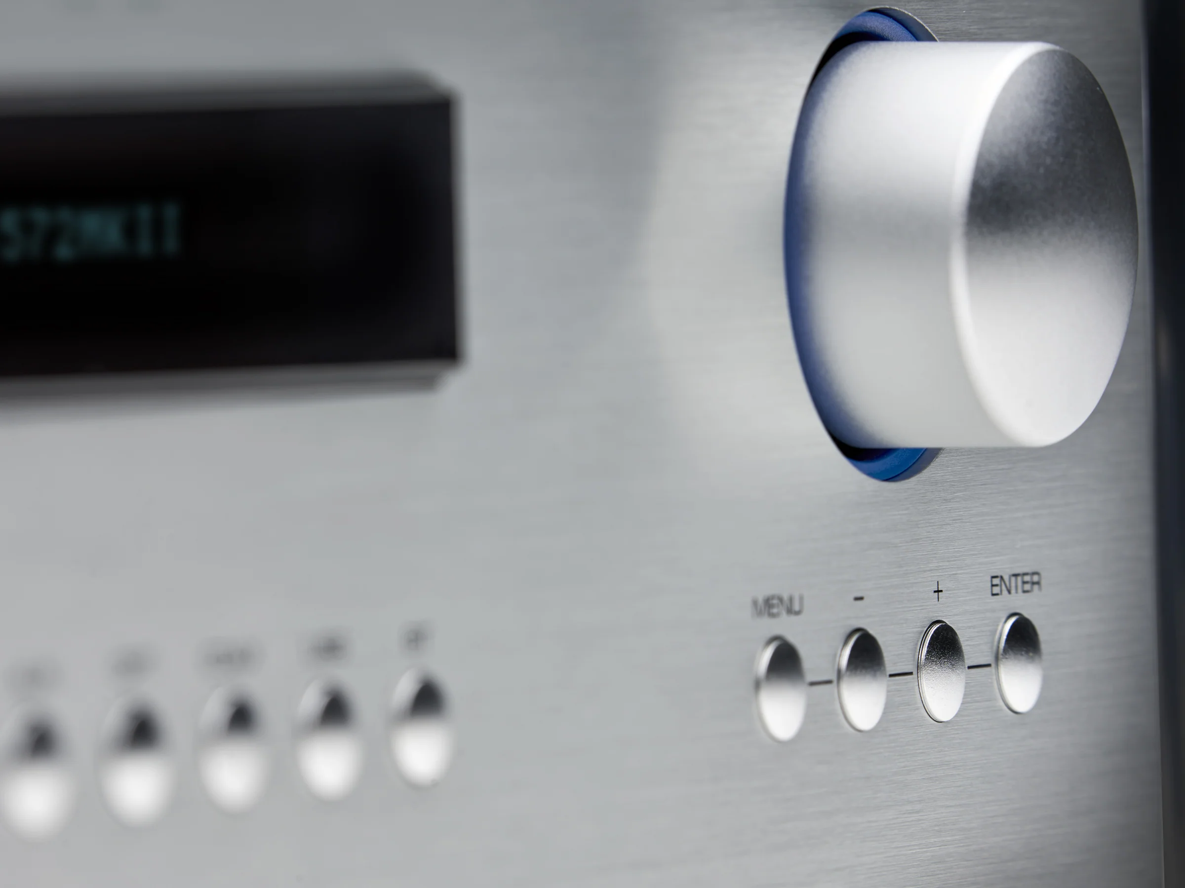 Rotel RC-1572MKII Pre-Amplifier - Image 4