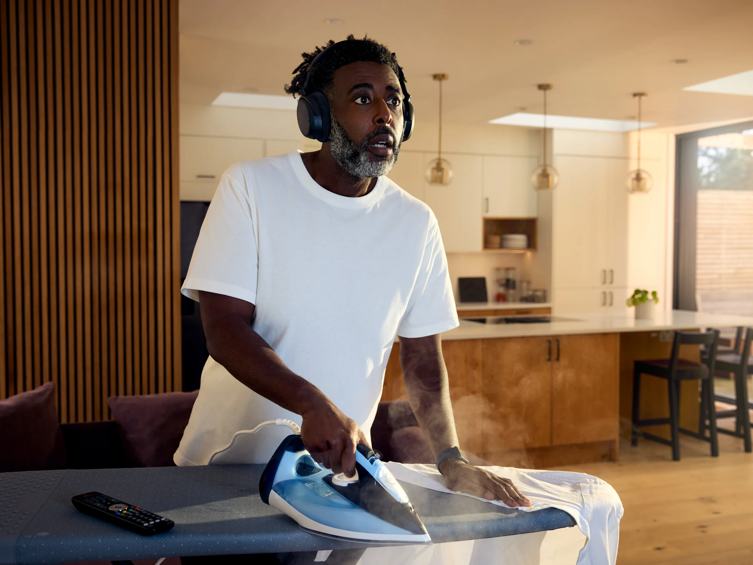Sennheiser RS 275 Wireless Headphones (with Transmitter) - Image 13
