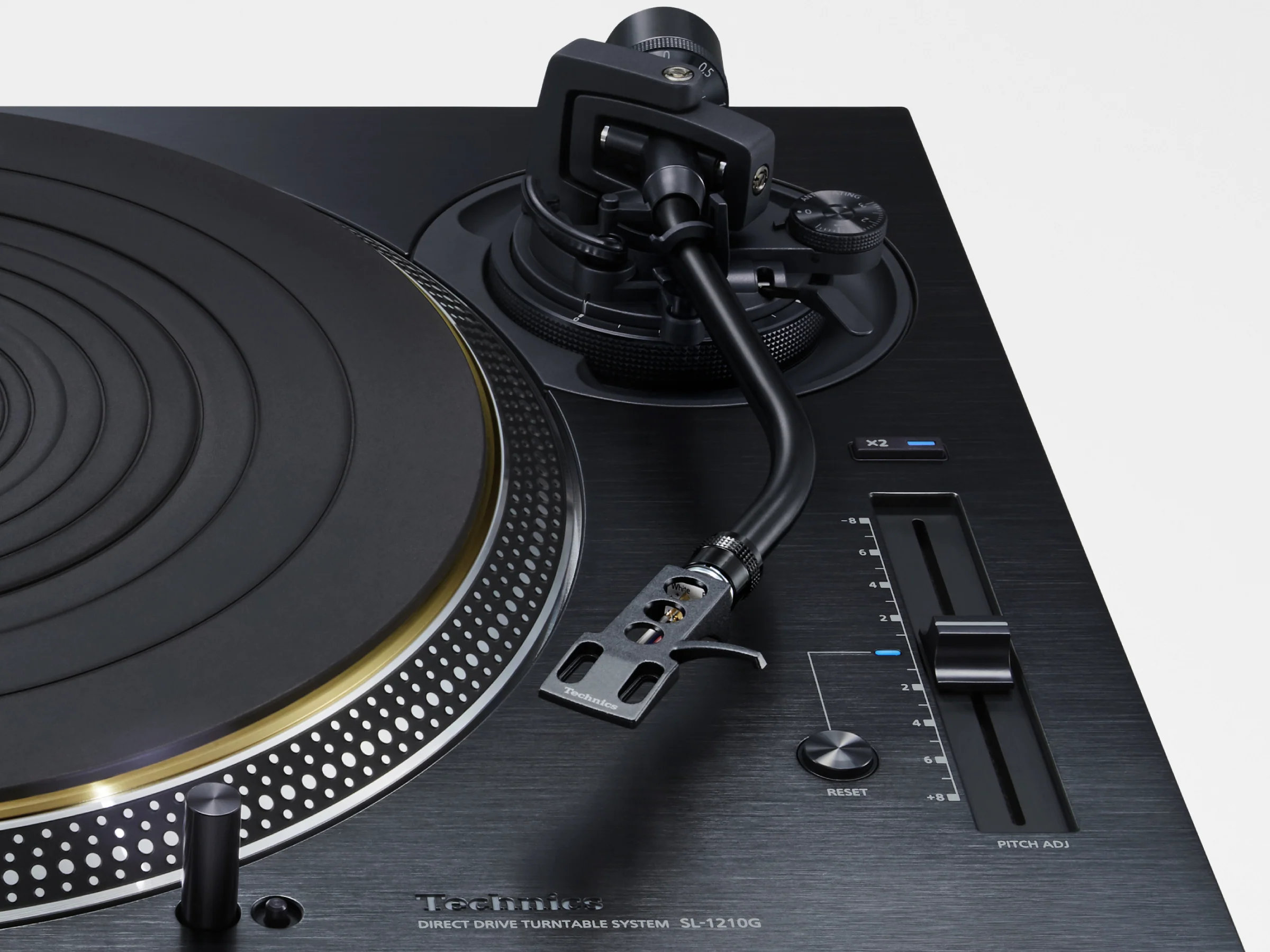 Technics SL-1210GR2 Turntable with Ortofon Concorde Music Bronze Cartridge - Image 6