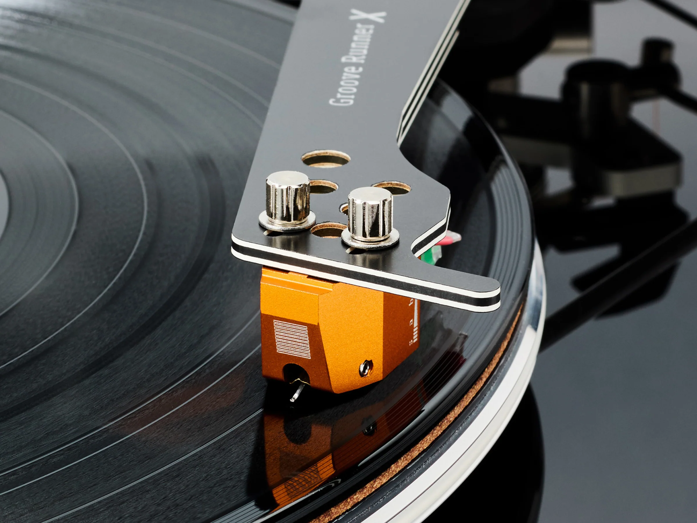 Vertere DG-X Sabre Turntable Package - Image 2